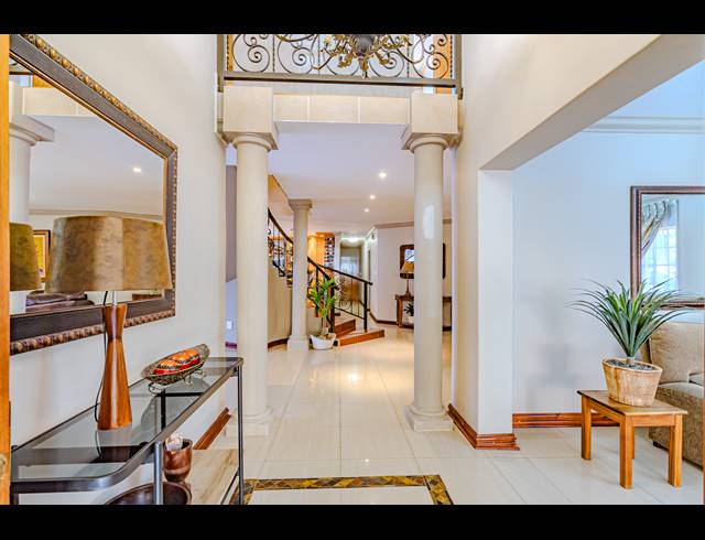 4 BEDROOM FREEHOLD FOR SALE IN MONTANA PARK